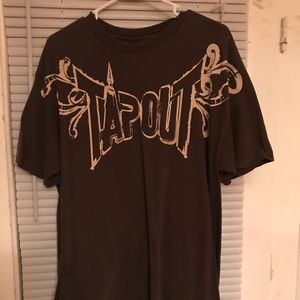 TapOut T-Shirt. Men’s size Large.